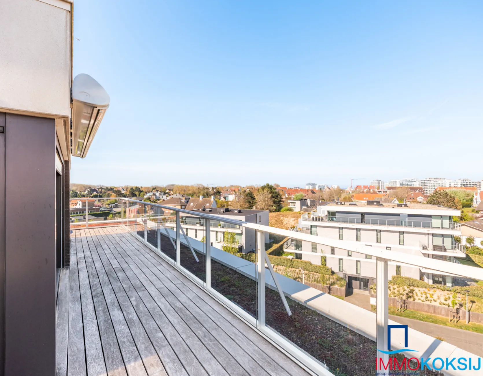 Prachtig penthouse met 2 slaapkamers en ruim terras vlakbij de Esplanade