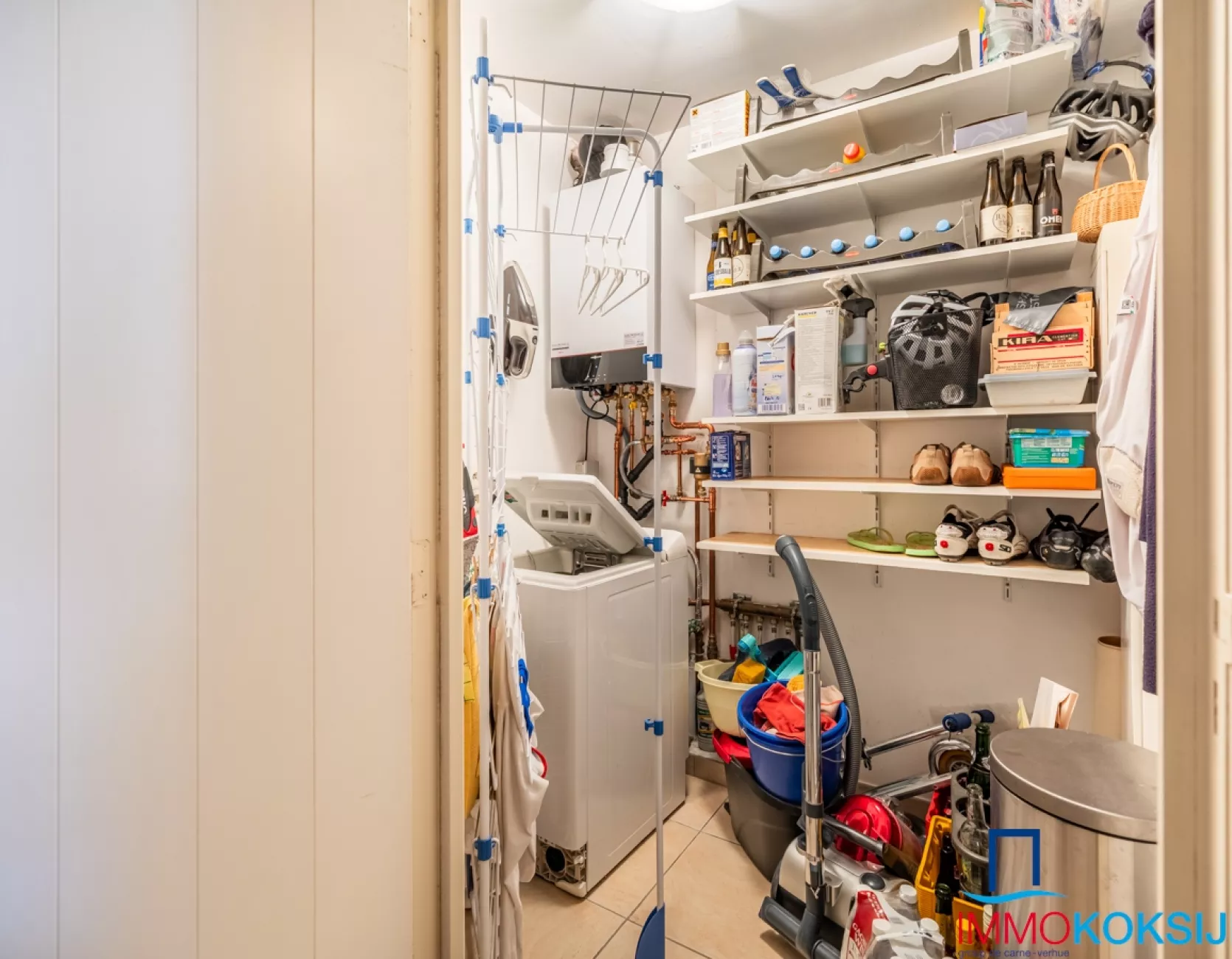 Modern volledig bemeubeld appartement met 2 slaapkamers